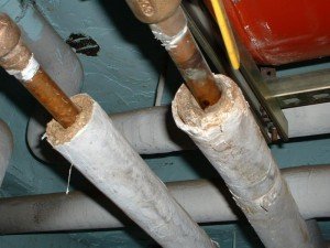 Example of asbestos insulated pipes